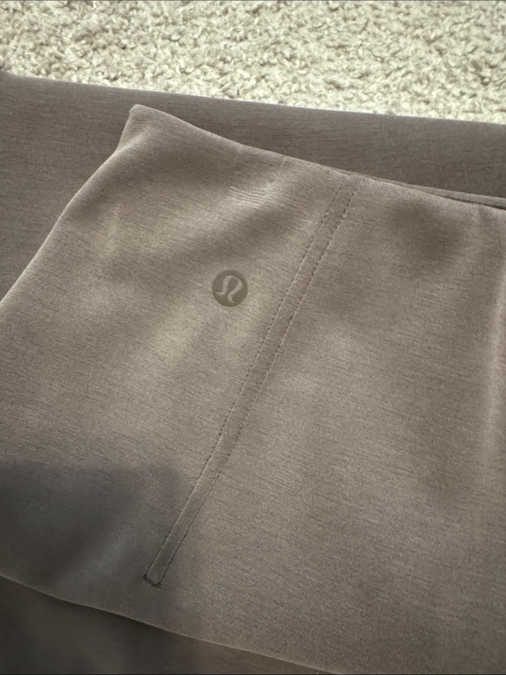 Lululemon Softstreme High Rise Midi Skirt- Size 4- Expresso - Picture 9 of 9